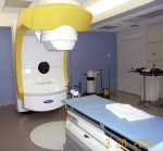 Una mquina de Radioterapia Estereotxica